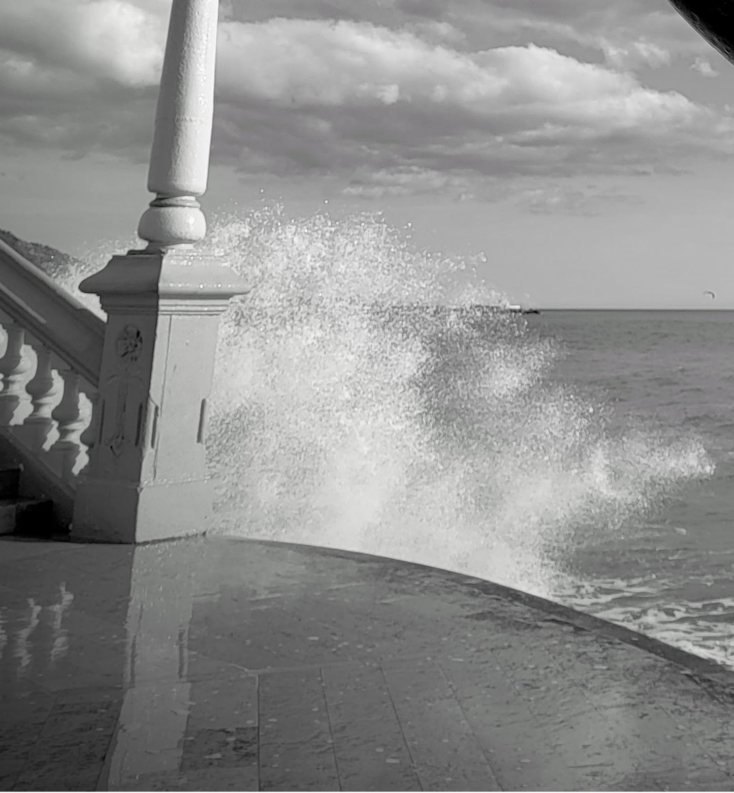 AU 327 / SITGES LA SIRENA